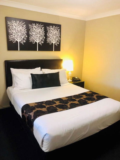 Ambassador On Ruthven - Accommodation Brisbane 38
