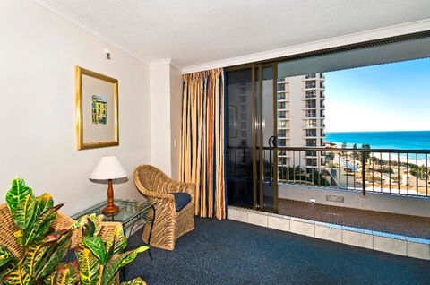 Surfers International Apartments - Accommodation Brisbane 25