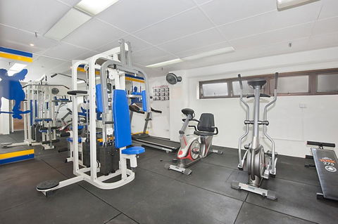 Surfers International Apartments - Accommodation Brisbane 9