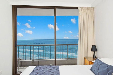 Surfers International Apartments - Accommodation Brisbane 26