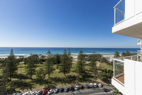 South Pacific Plaza - Official - Accommodation Brisbane 13
