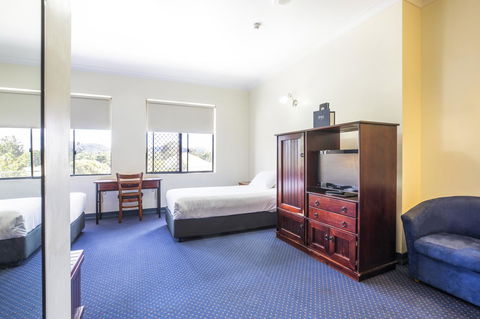 Nightcap At Atherton Hotel - Accommodation Brisbane 1