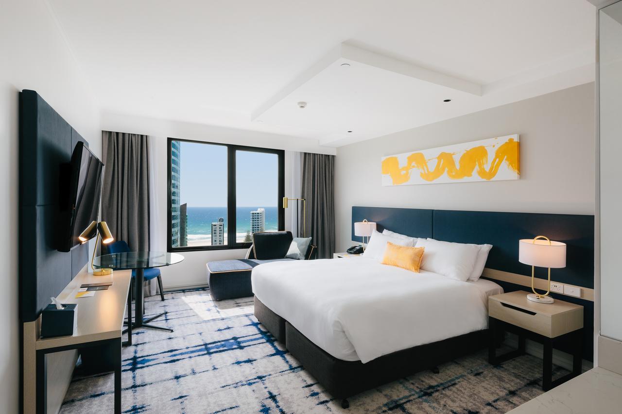 West Burleigh QLD Accommodation Brisbane