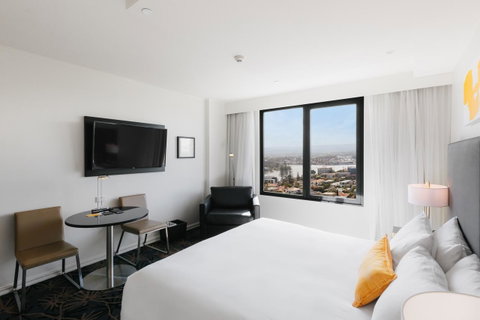 Voco Gold Coast, An IHG Hotel - Accommodation Brisbane 2