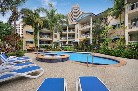 Surfers Beach Holiday Apartments - Accommodation Brisbane 4