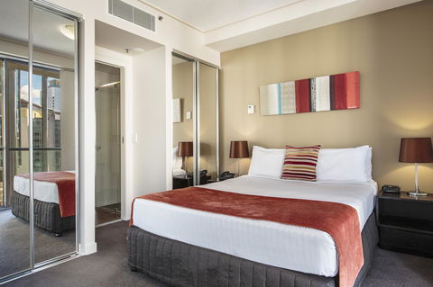 Evolution Apartments - Accommodation Brisbane 14