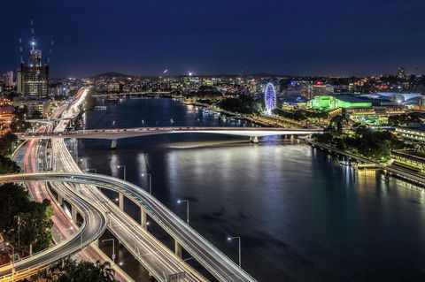 Evolution Apartments - Accommodation Brisbane 9