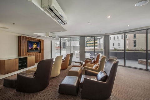 Evolution Apartments - Accommodation Brisbane 4