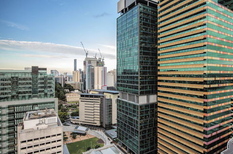 Evolution Apartments - Accommodation Brisbane 10