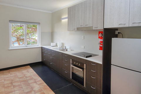 Palm Beach Hotel - Accommodation Brisbane 5