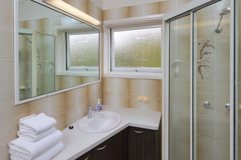 Palm Beach Hotel - Accommodation Brisbane 3