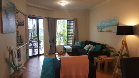 Jackies Holiday Apartment - Accommodation Brisbane 7
