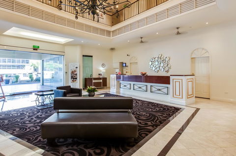 Central Cosmo Apartment Hotel - Accommodation Brisbane 6