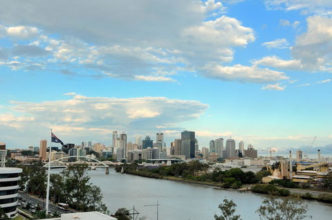 Central Cosmo Apartment Hotel - Accommodation Brisbane 22
