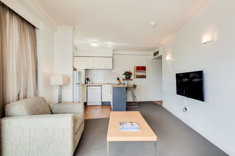 Central Cosmo Apartment Hotel - Accommodation Brisbane 30