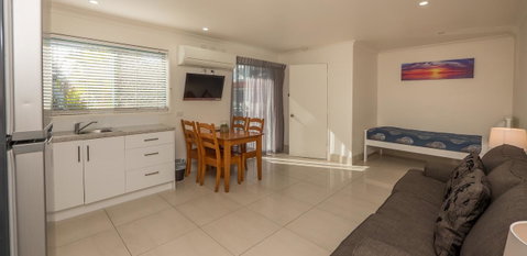 Bilinga Beach Motel - Accommodation Brisbane 37