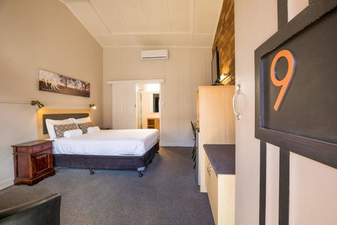 Downs Motel - Accommodation Brisbane 4