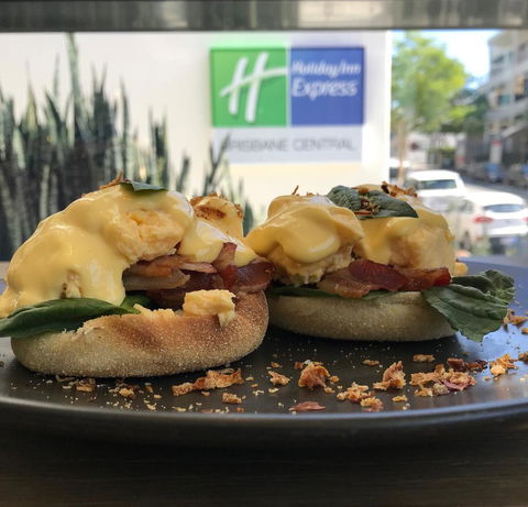 Holiday Inn Express Brisbane Central, An IHG Hotel - Accommodation Brisbane 4