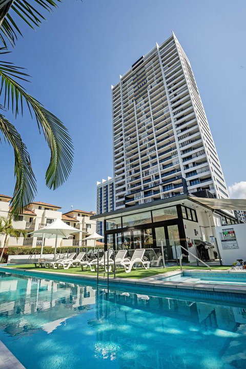 Ultra Broadbeach - Accommodation Brisbane 1