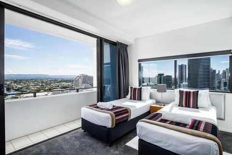 Ultra Broadbeach - Accommodation Brisbane 27
