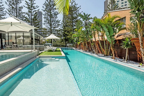 Ultra Broadbeach - Accommodation Brisbane 3