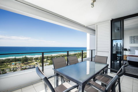 Ultra Broadbeach - Accommodation Brisbane 32