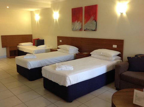 Cairns Queenslander Hotel & Apartments - Accommodation Brisbane 28