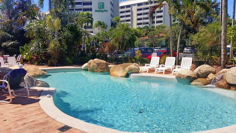 Cairns Queenslander Hotel & Apartments - Accommodation Brisbane 30