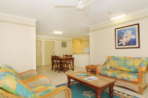 Cairns Queenslander Hotel & Apartments - Accommodation Brisbane 14