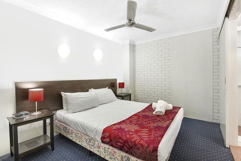 Broadbeach Travel Inn Apartments - Accommodation Brisbane 33