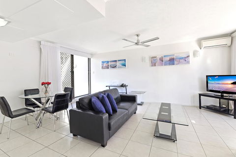 Broadbeach Travel Inn Apartments - Accommodation Brisbane 3