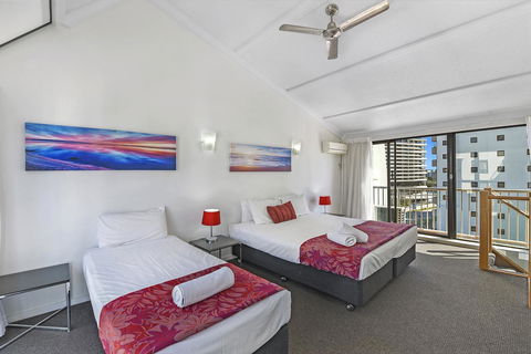 Broadbeach Travel Inn Apartments - Accommodation Brisbane 13