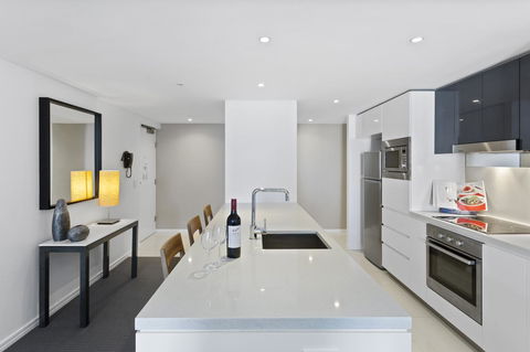 Holiday Holiday H-Residences Apartments - Accommodation Brisbane 17