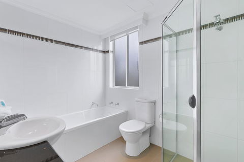 Pacific Views Resort - Accommodation Brisbane 22