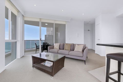 Pacific Views Resort - Accommodation Brisbane 28