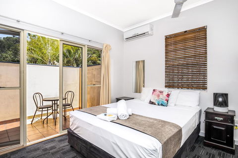 City Palms Brisbane - Accommodation Brisbane 2