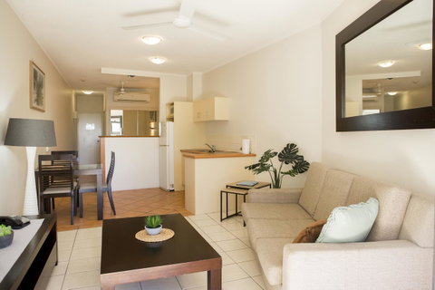 Amaroo At Trinity - Accommodation Brisbane 26