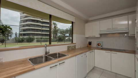 Norfolk Luxury Beachfront Apartments - Accommodation Brisbane 9
