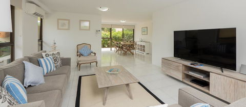 Norfolk Luxury Beachfront Apartments - Accommodation Brisbane 10