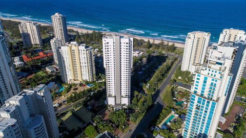 Oscar On Main Beach Resort - Accommodation Brisbane 0