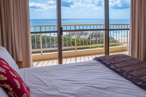 Capricorn One Beachside Holiday Apartments - Official - Accommodation Brisbane 10