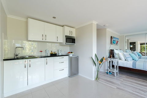 Private Guest Suite High On Currumbin Hill - Accommodation Brisbane 5