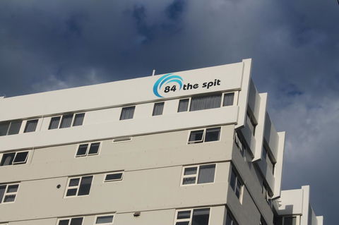 84 The Spit Holiday Apartments - Accommodation Brisbane 29