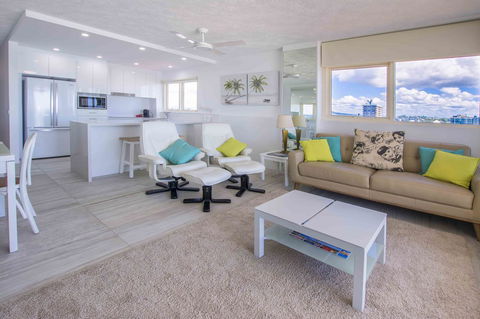 84 The Spit Holiday Apartments - Accommodation Brisbane 20