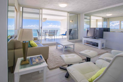 84 The Spit Holiday Apartments - Accommodation Brisbane 21