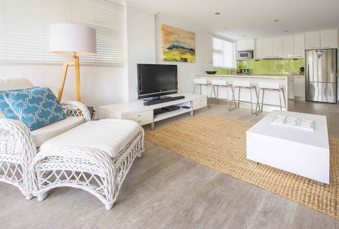 84 The Spit Holiday Apartments - Accommodation Brisbane 17