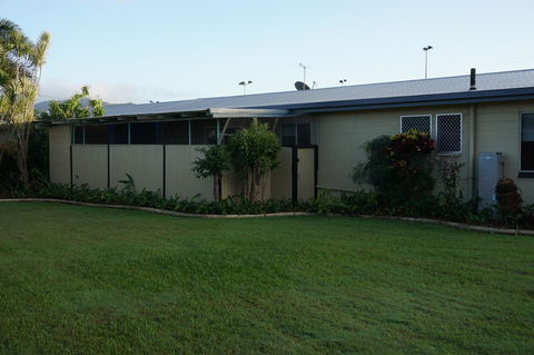 YAL Cairns - A Motel That Makes A Difference - Accommodation Brisbane 44