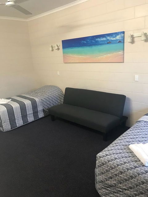 YAL Cairns - A Motel That Makes A Difference - Accommodation Brisbane 25