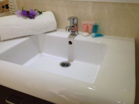 Novena Palms Motel - Accommodation Brisbane 1