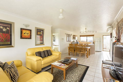 Marcol Place Holiday Apartments - Accommodation Brisbane 6